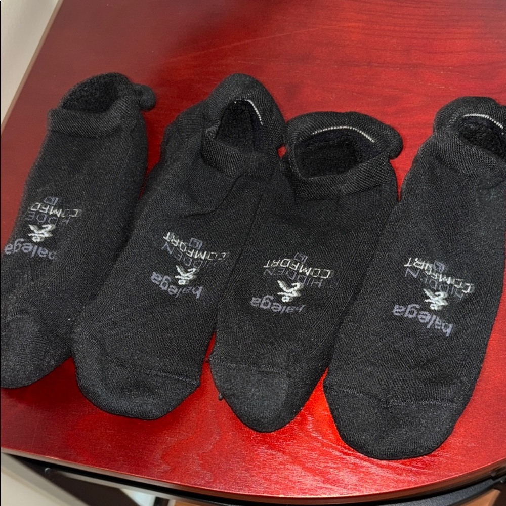 Black Athletic Socks Low-Cut Comfort